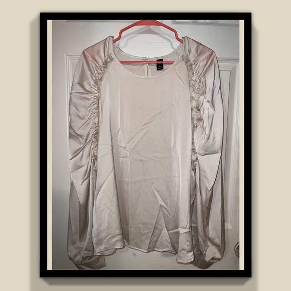 SHEIN Tops - Elegant long sleeve top